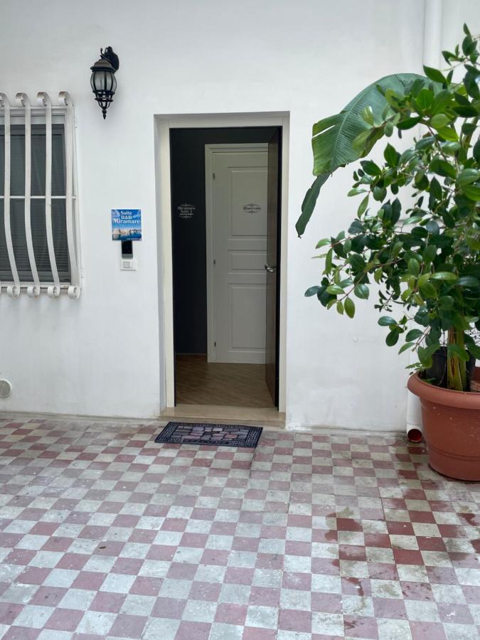 B&B Miramare Suite Borgo Tarente Extérieur photo